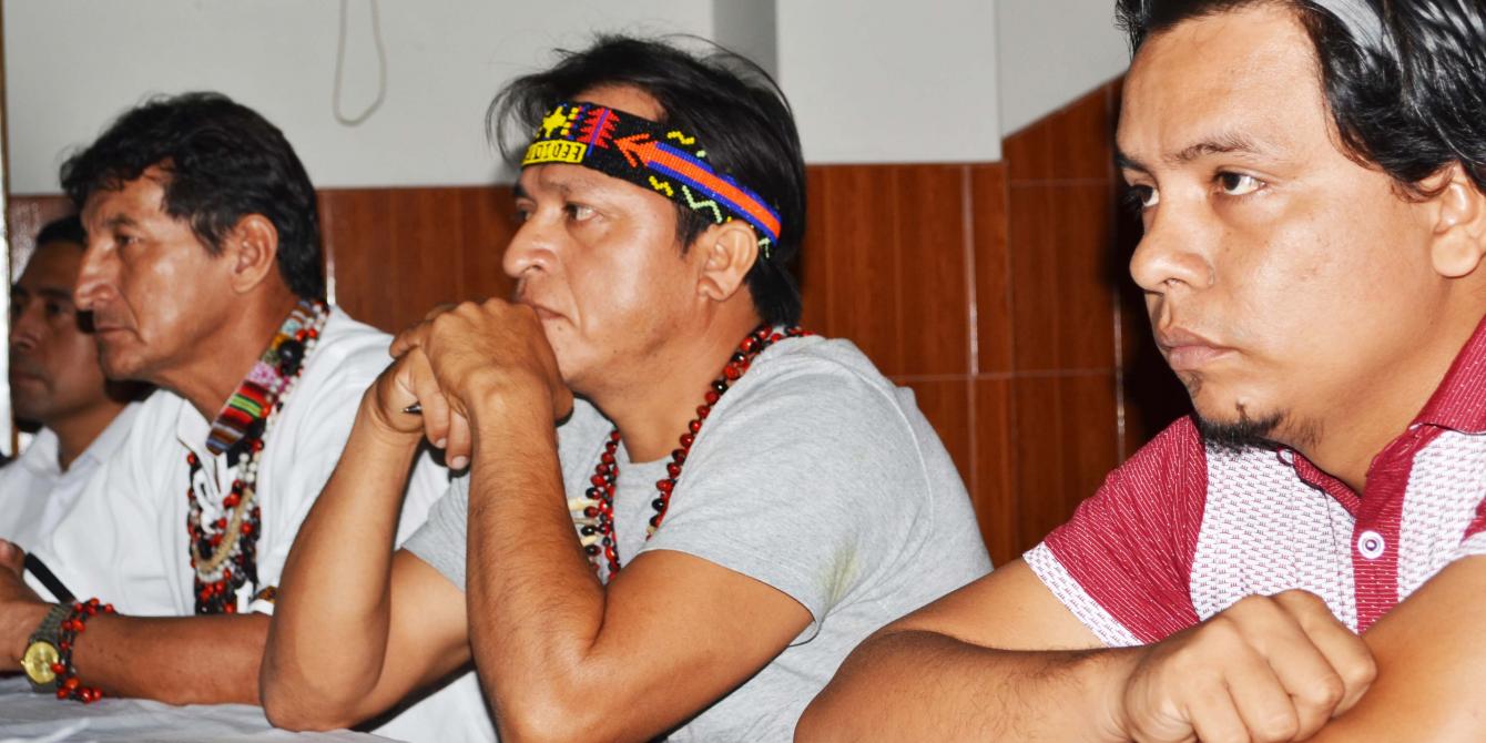Apus Alfonso López, David Chino y asesor Miller López